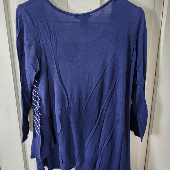 Womens long sleeve ivory love top size medium - Picture 2 of 3